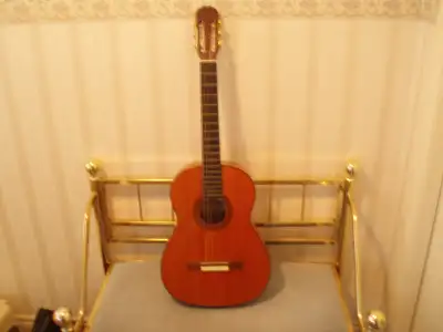 VINTAGE  - CLASSICAL ACOUSTIC GUITAR   ( EXCELLENT CONDITION ), View more