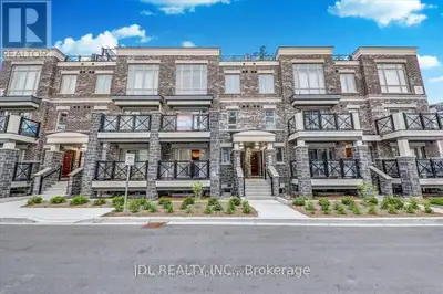 2910 - 15 WESTMEATH LANE Markham (Cornell), Ontario