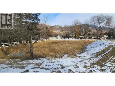 Beautiful Dallas building lot with over 13,000 square feet of space (0.31 acres) with potential for...