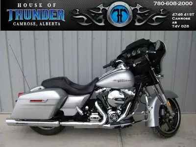Ride in comfort, power, and style with this 2015 Street Glide Special the ultimate touring machine b...