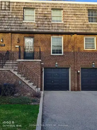 4 STONEDALE PLACEWAY Toronto (Banbury-Don Mills), Ontario