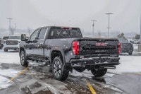 Welcome to Sherwood Buick GMC! ENGINE DURAMAX 6.6L TURBO-DIESEL V8 B20-DIESEL COMPATIBLE (470 hp [35... (image 5)