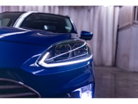 **ONE OWNER - ACCIDENT FREE** 59,060 KM This 2022 Ford Escape AWD Titanium is powered by a 2.0L EcoB... (image 5)