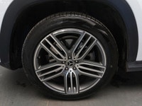 THE ONLY USED 2026 CERTIFIED PRE-OWNED GLS450 IN CANADA! STAR CERTIFIED! SAVE ON THE LUXURY TAX! Pin... (image 4)