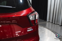 The 2018 Ford Escape SEL offers the perfect blend of efficiency, comfort, and versatility. Powered b... (image 9)