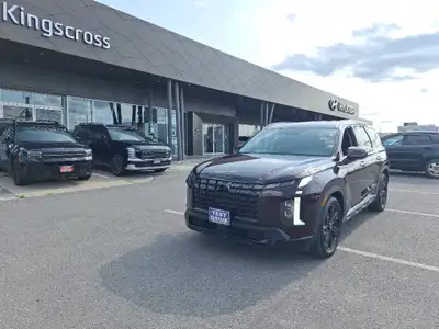 Welcome to Kingscross Hyundai! Engine: V6 Cylinder Engine 3.8L L/100Km City: 12.6 L/100Km Hwy: 9.5 S...