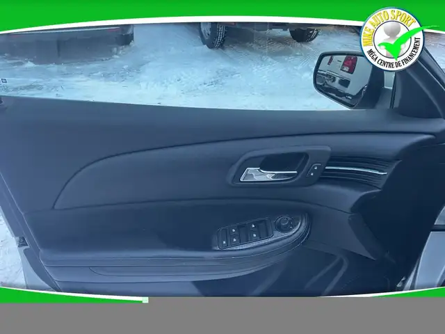 Chevrolet Malibu Limited 2016!! Déjà sur pneus d'hiver! in Cars & Trucks in Laval / North Shore - Image 18