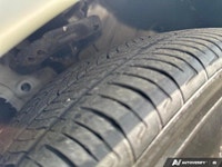 *2022 Hyundai Elantra Preferred w/ Sun & Tech Package | Sunroof | Heated Seats & Wheel | CarPlay | A... (image 9)