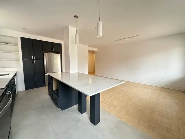 Beautiful 2 bedroom 1.5 Bath apartment l in Long Term Rentals in City of Montréal - Image 4