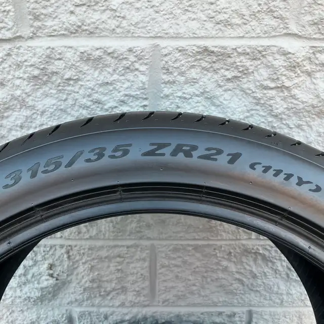 (85%) 2x 285/40ZR21 & 2x 315/35ZR21 Pirelli Summers in Tires & Rims in City of Toronto - Image 7