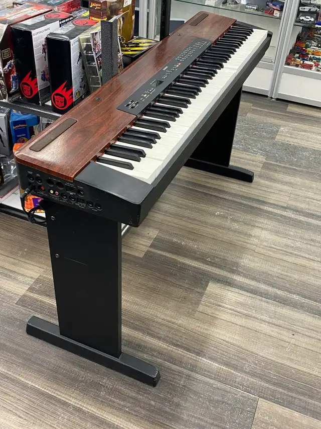 Yamaha P-120 Stage Piano in Pianos & Keyboards in City of Toronto - Image 4