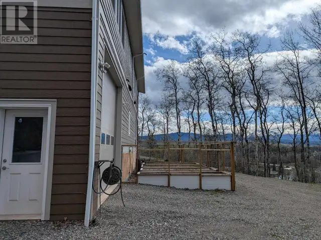 1598 FIRST STREET Telkwa, British Columbia in Houses for Sale in Smithers - Image 36