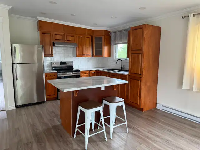 FOR RENT – 2-BEDROOM APARTMENT IN TORBAY