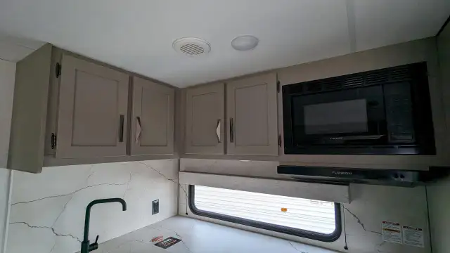 2024 KZ Connect SE C221RBSE in Travel Trailers & Campers in Edmonton - Image 21