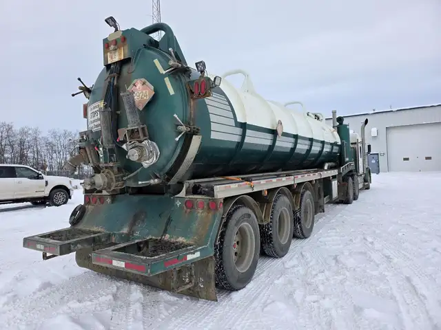 2009 KENWORTH T800 in Heavy Trucks in Saskatoon - Image 67
