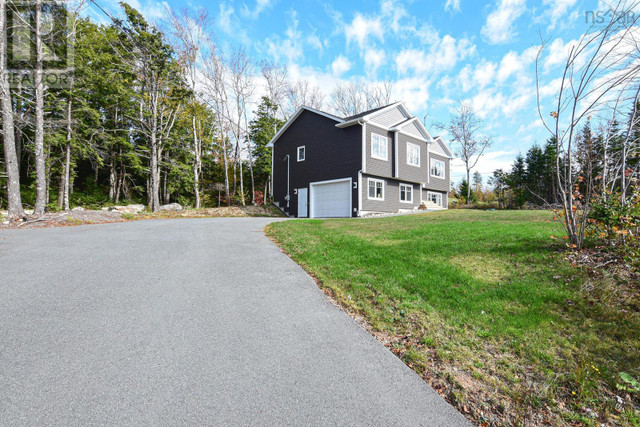 115 Carmel Crescent Hammonds Plains, Nova Scotia in Houses for Sale in City of Halifax - Image 2