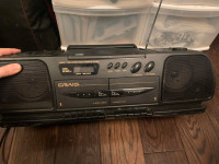 Craig Model JD8610 STEREO SYSTEM BOOMBOX RADIO CASSETTE PLAYER