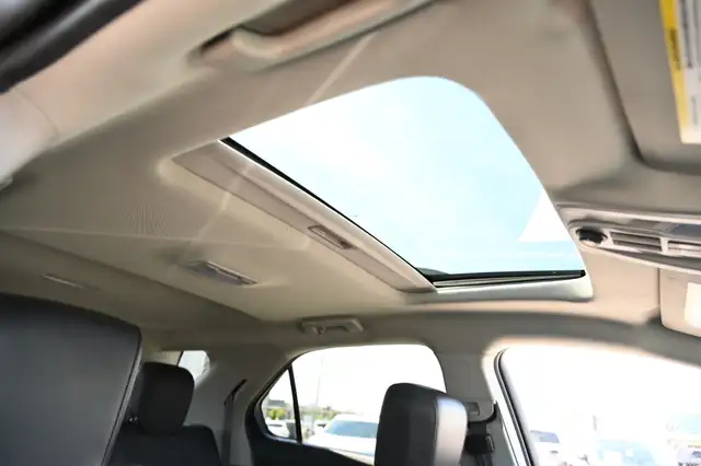 2015 Chevrolet Equinox LTZ AWD * 3.6L V6 * Cuir * Tout Ouvrant   in Cars & Trucks in City of Montréal - Image 35
