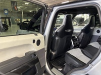 **SUMMER SPECIAL!** FEATURING : SVR V8 SUPERCHARGED, AWD, HEADS UP DISPLAY, CARBON INTERIOR TRIMS, C... (image 8)