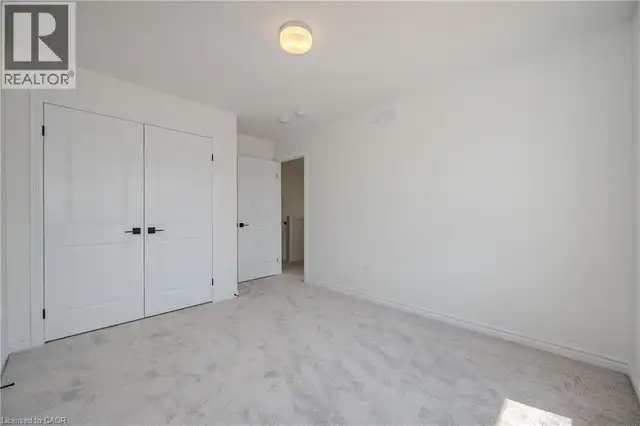 350 ROBERT WOOLNER Street Ayr, Ontario in Houses for Sale in Kitchener / Waterloo - Image 15