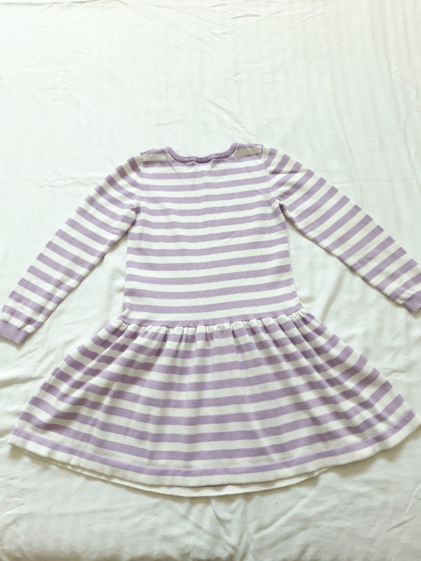 Girls Size 7 Knitted Dress in Kids & Youth in Winnipeg - Image 4