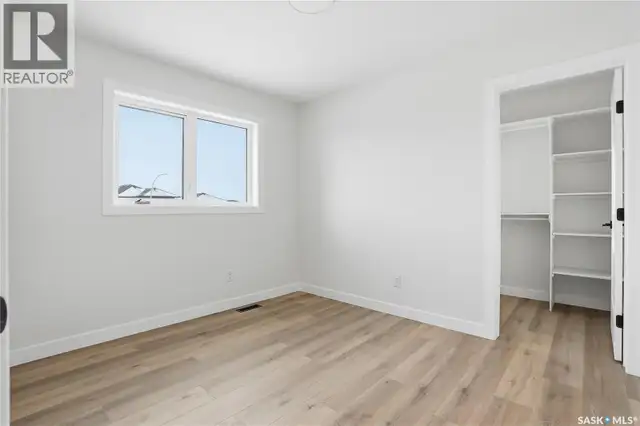 211 Sharma LANE Saskatoon, Saskatchewan in Houses for Sale in Saskatoon - Image 39