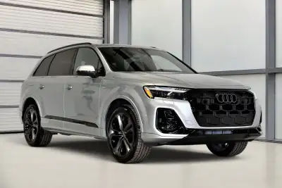 Traction intégrale Audi quattro / Black optics / Attelage de remorque /Apple Carplay + Android Auto...