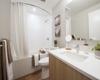 LUXURY 1 plus den SUITES IN DOWNTOWN VICTORIA! Come and view your new home today! Current Incentives... (image 7)