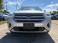 | Apple CarPlay & Android Auto | Heated Front Seats | Rear Parking Sensors | Exterior Parking Camera... (image 2)