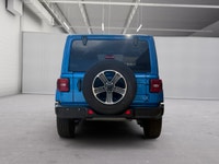 3.6L Pentastar V6 Engine | 8-Speed Automatic Transmission | Command-Trac 4x4 System | Selec-Speed Co... (image 3)