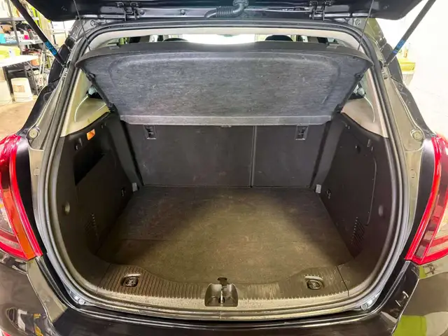 2017 Buick Encore Preferred585100296623247365
