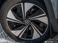 *2025 Volkswagen Taos Highline 4MOTION* *Performance:* • 1.5 TSI turbocharged engine, 174 HP & 184 l... (image 7)