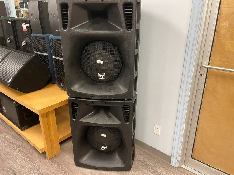 Monitor speakers for for sale  