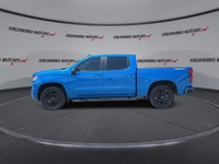 // ACCIDENT FREE!! // This 2024 Chevrolet Silverado 1500 RST Crew Cab 6' Box 4WD is a full-size truc... (image 4)