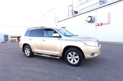 2008 Toyota highlander sr5 v6 4wd-one owner-clean carfa7 seater