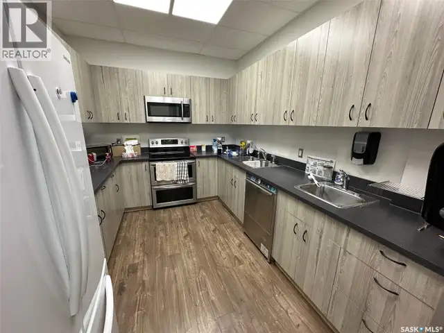 102-124 Main Street Lafleche, Saskatchewan in Commercial & Office Space for Sale in Moose Jaw - Image 13