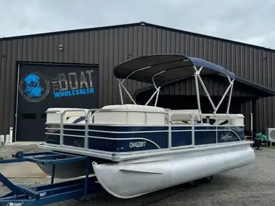 1 OWNER BOAT WITH JUST 60 HOURS TOTAL! - ONLY 30 WERE UNDER LOAD! 40HP SUZUKI 4-STROKE EFI - EASY TU...