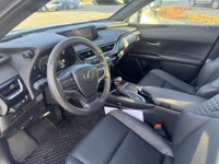 The Lexus UX 250h is built for drivers who want premium efficiency without giving up comfort or styl... (image 7)