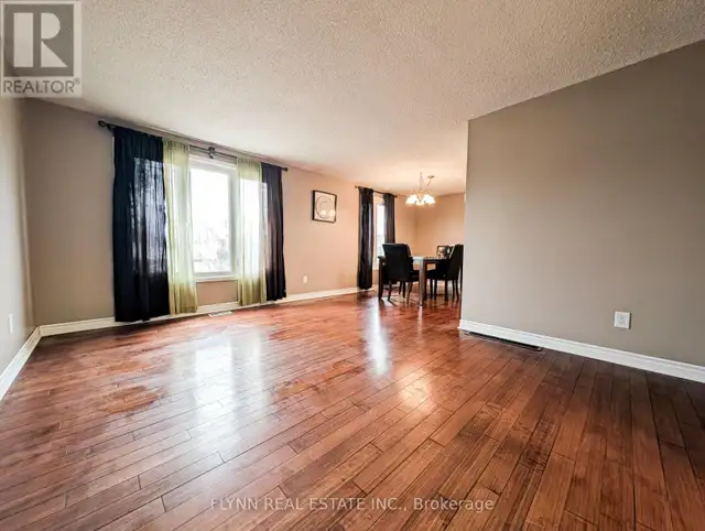 5985 BELAIRE AVENUE Niagara Falls (West Wood), Ontario in Houses for Sale in St. Catharines - Image 9