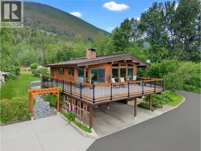 WELCOME TO YOUR PRIVATE SHUSWAP ESCAPE - 20 incredibly private acres backing onto Crown Land, with b...