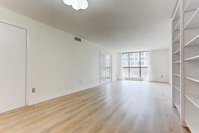 188 Spadina Ave - 405 in Long Term Rentals in City of Toronto - Image 12