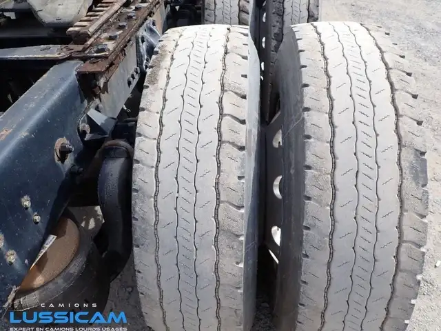 2020 Kenworth T680 in Heavy Equipment in Longueuil / South Shore - Image 48