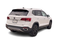 Welcome to Country Hills Volkswagen 2023 Volkswagen Taos Highline 4motion Our team of knowledgeable... (image 9)