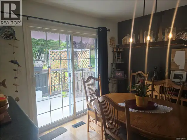 170 Seaview St Sayward, British Columbia in Houses for Sale in Campbell River - Image 35