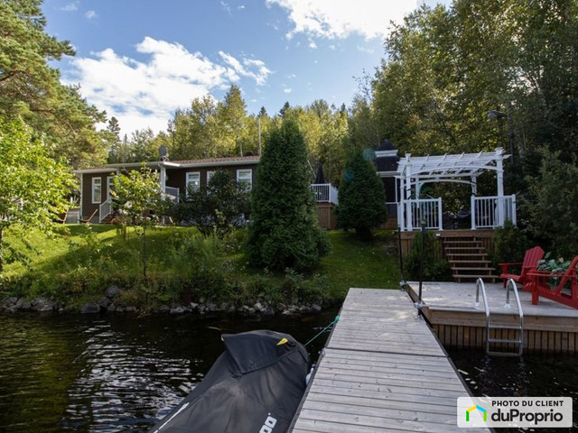 390 000$ - Bungalow à vendre à Jonquière (Lac-Kénogami) dans Maisons à vendre  à Saguenay - Image 4