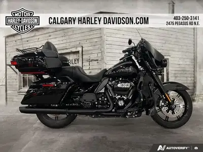 From its Twin-Cooled™ Milwaukee-Eight 114 V-Twin engine down to its heated hand grips, the Ultra Lim...