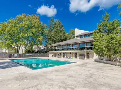 Rossland Park is a self-sustaining residential community that feels more like a resort. The pleasing...