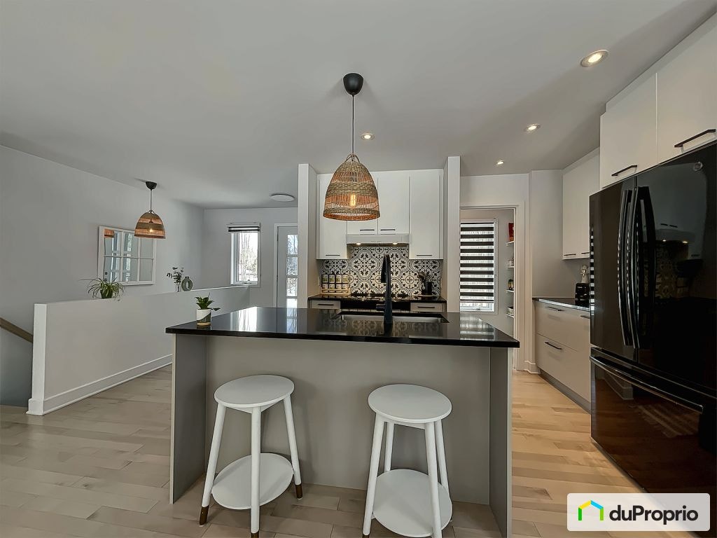 $629,000 - Bungalow for sale in St-Colomban — photo 3