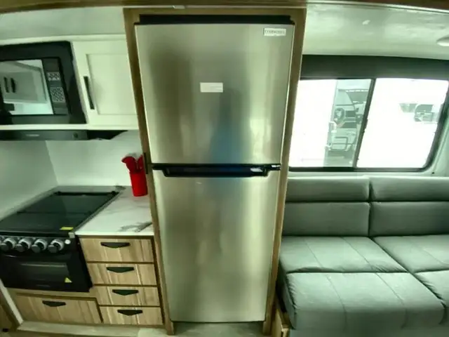 2025 Keystone RV Passport Classic 224RK in Travel Trailers & Campers in Bedford - Image 16