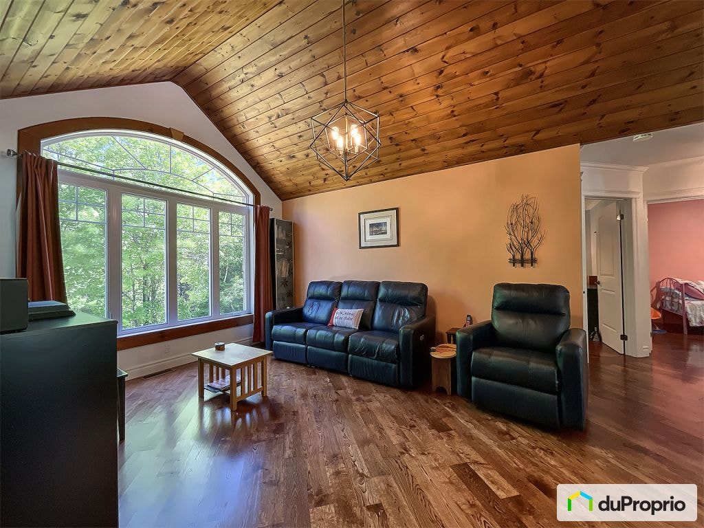 $574,000 - Bungalow for sale in Ivry-Sur-Le-Lac — photo 3